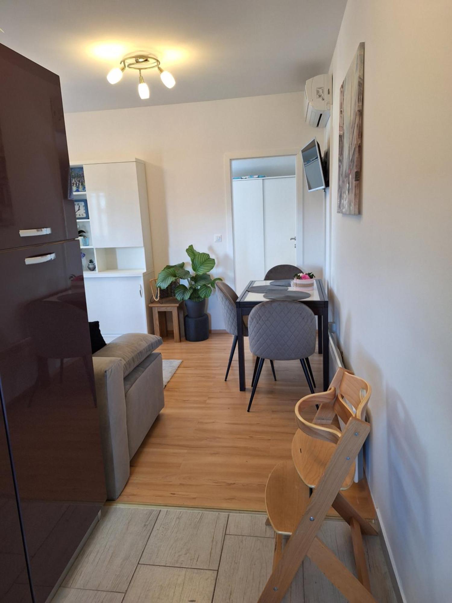 Apartment Dorina ブイェ エクステリア 写真